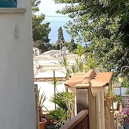 Nuida Casa Vacanze Ξενοδοχείο Κάπρι Εξωτερικό φωτογραφία